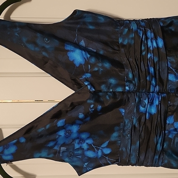 Jones New York - Jones Wear Dress Blue Floral Sheath Dress 4 - Picture 6 of 8